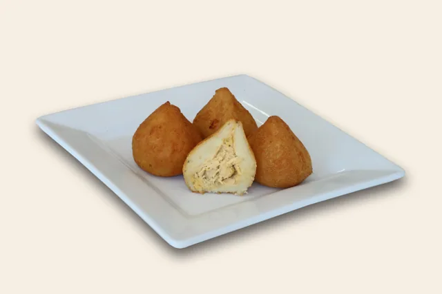 Coxinha de Frango com Requeijão — foto original do acervo Príncipe